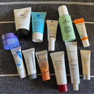 Skincare sample bundle
